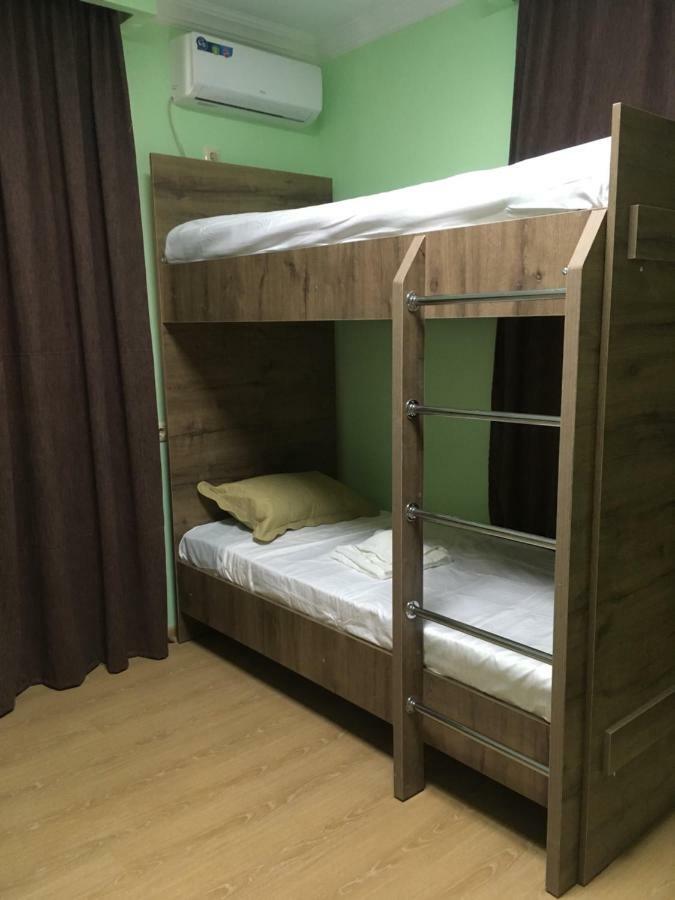 Green House Тбилиси Екстериор снимка
