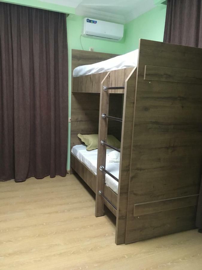 Green House Тбилиси Екстериор снимка